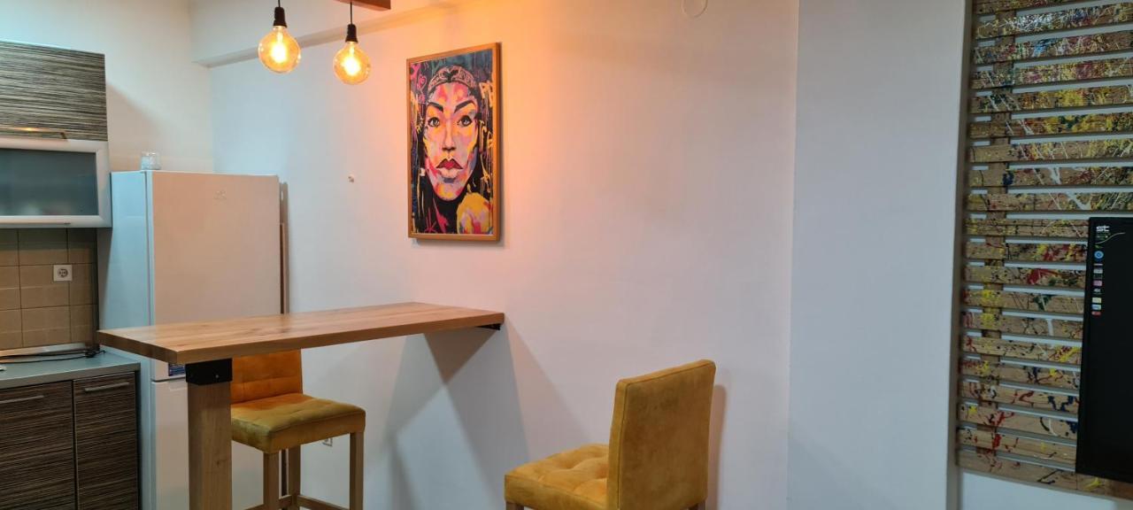 Petar'S Apartment Скопье Экстерьер фото